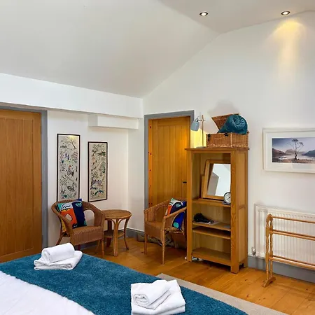 Cowtons' Old Dairy * East Cowton